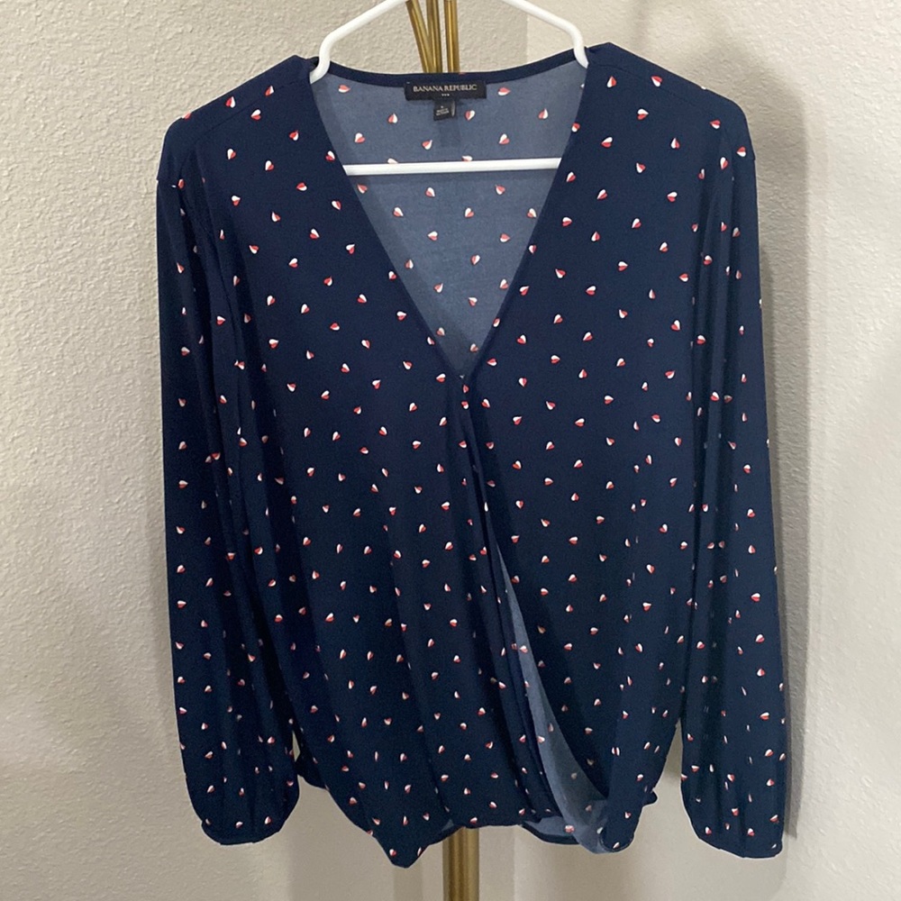 Large Banana Republic heart print blouse
